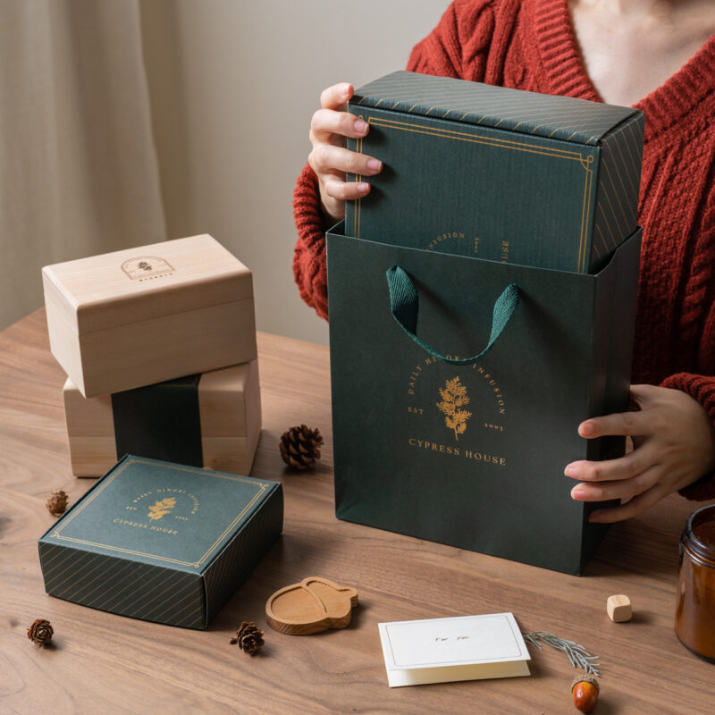 【加購品】檜木居品牌墨綠色手提紙袋   可加購「For You 」小卡片（附信封）
