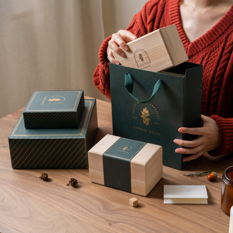 【加購品】檜木居品牌墨綠色手提紙袋   可加購「For You 」小卡片（附信封）