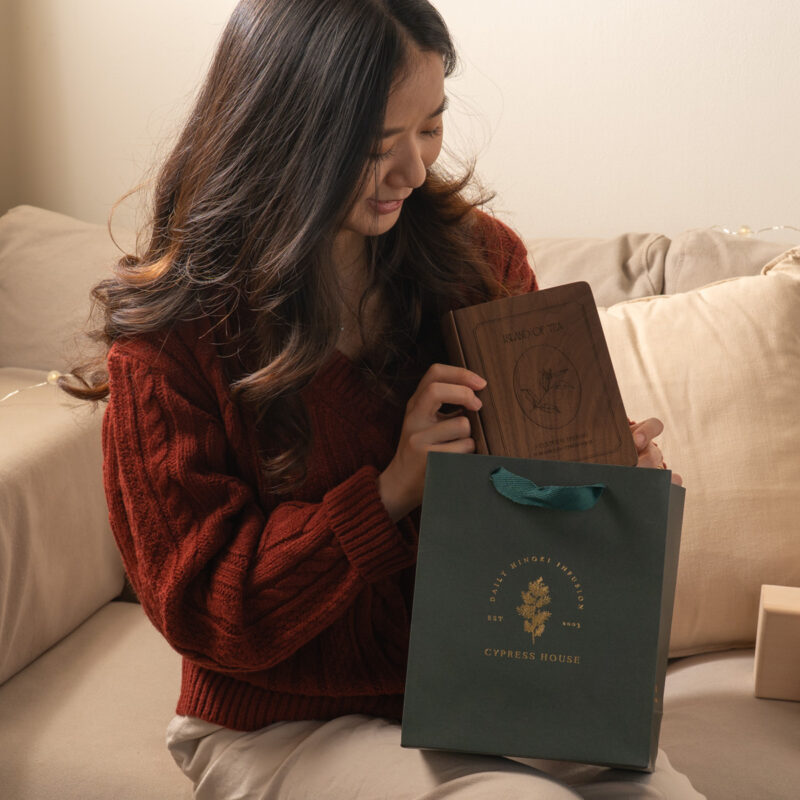 【預購商品】花蓮瑞穗蜜香紅茶檜木禮盒（檜木居 x 嘉茗茶園聯名）